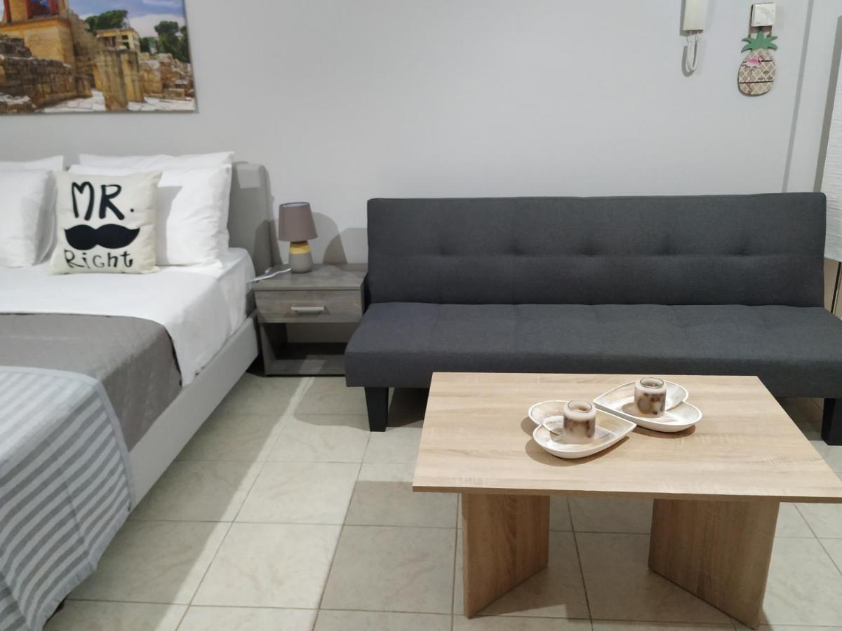 Ierapetra Suites & Studios Extérieur photo